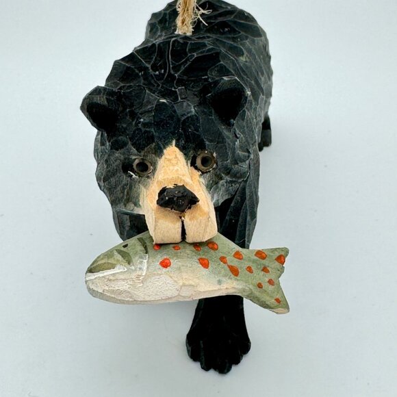 Hand-Carved Wooden Black Bear With Salmon Ornament Vintage - Picture 2 of 7